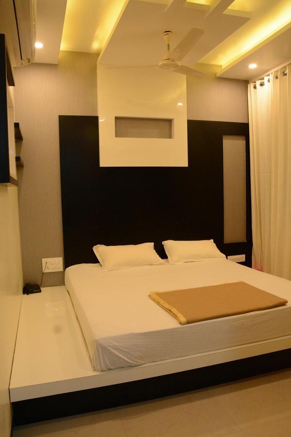 Hotel Shrinath Ābu Road Buitenkant foto