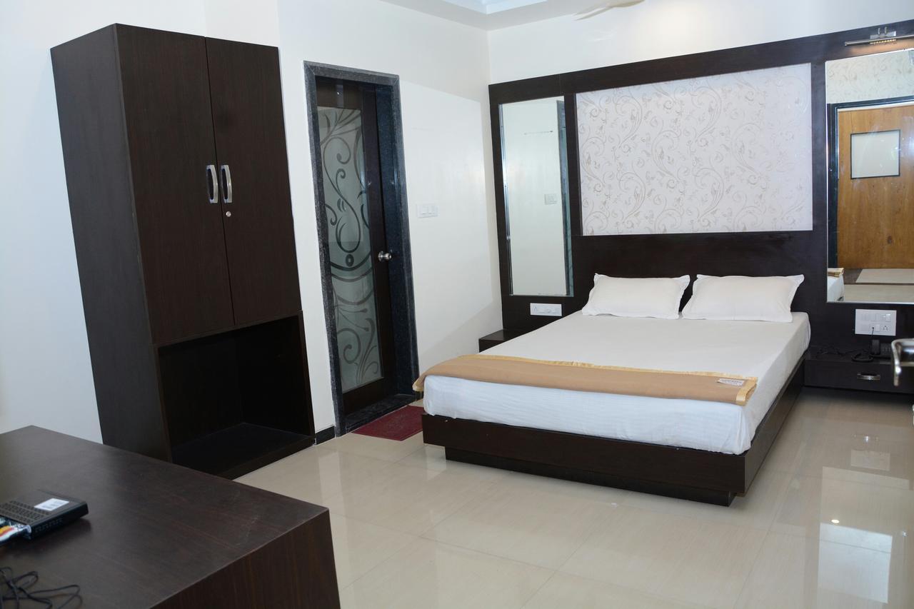 Hotel Shrinath Ābu Road Buitenkant foto