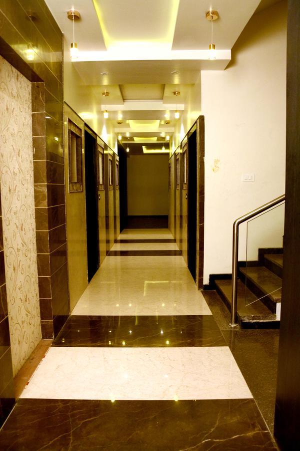 Hotel Shrinath Ābu Road Buitenkant foto