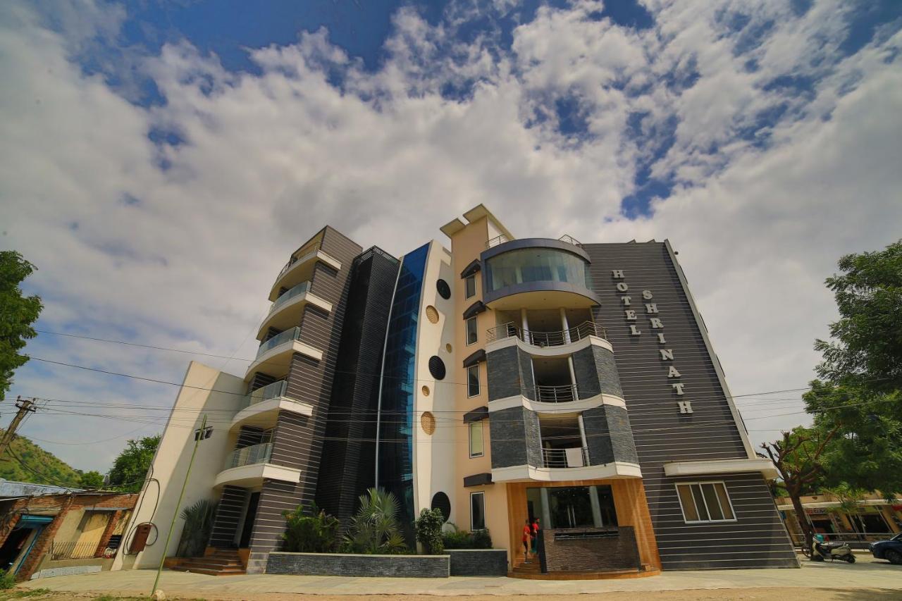 Hotel Shrinath Ābu Road Buitenkant foto